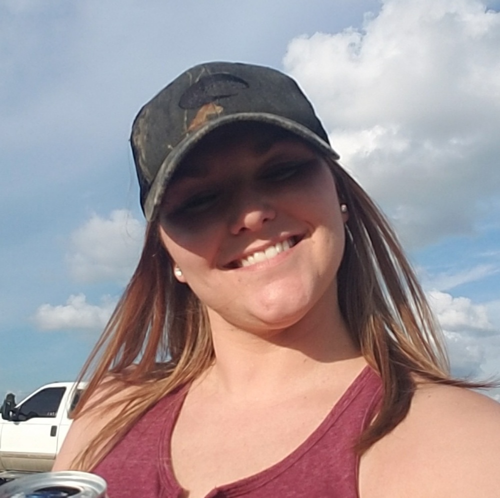 Meet your Posher, Melissa